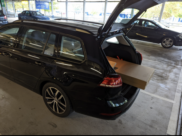 Passt der Pax Schrank in einen Golf Variant?