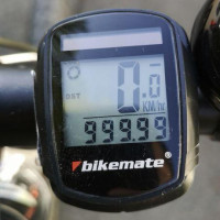 Aldi Bikemate Fahrradcomputer Kilometeranzeige ODO blinkt mit 9999 – Gelöst